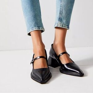 Vagabond Shoemakers Vivian Pointed Mary Jane's